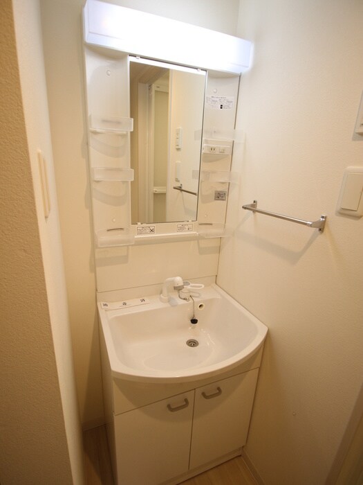 物件内観写真14　(洗面)