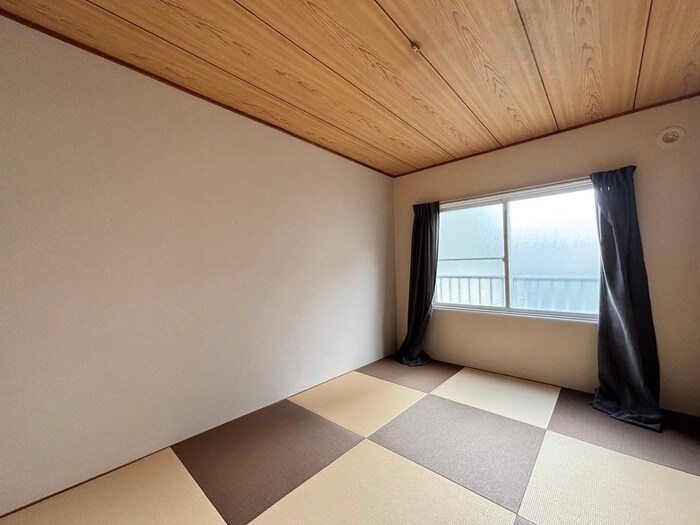 物件内観写真12　(居室)