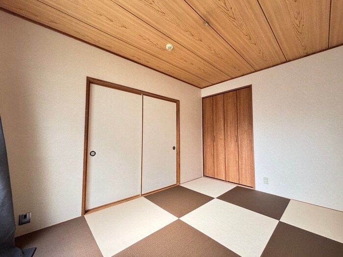 物件内観写真13　(居室)