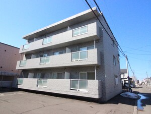ピアーチェ八軒外観写真