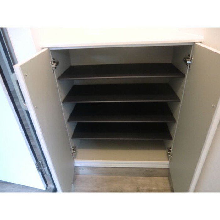 物件内観写真10　(靴箱)