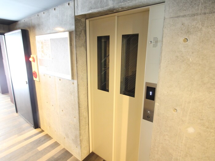 物件外観写真5　(建物設備)