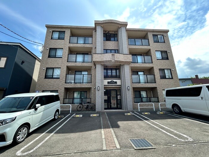 物件外観写真2　(外観写真)