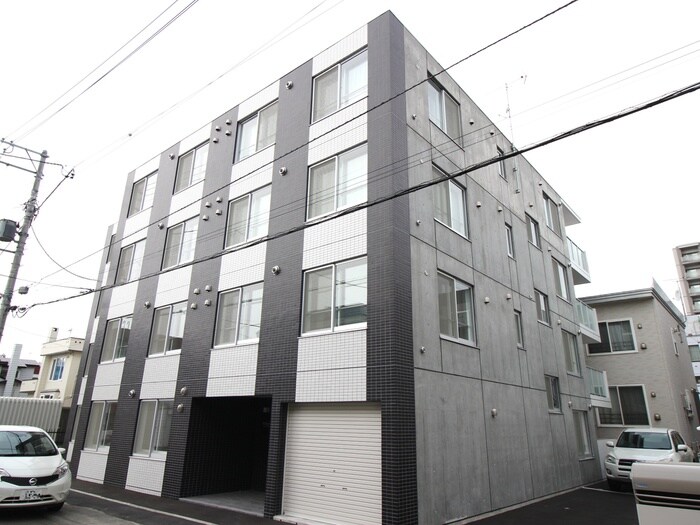 物件外観写真1　(外観写真)