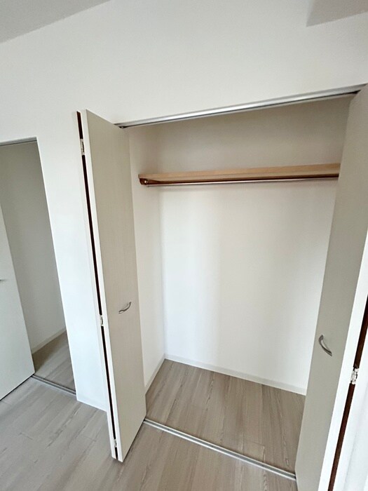 物件内観写真15　(収納)