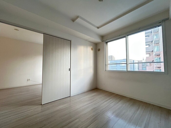 物件内観写真22　(居室)