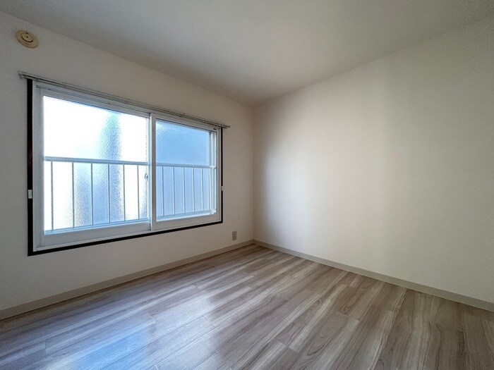 物件内観写真17　(居室)