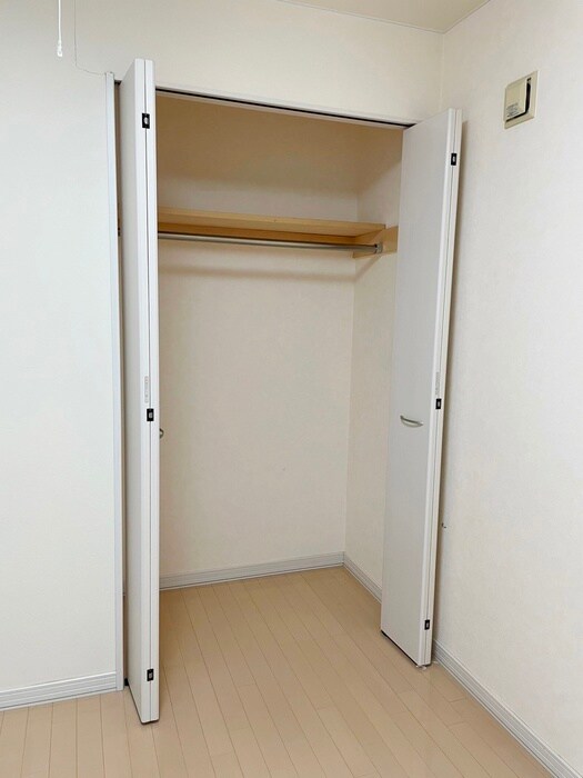 物件内観写真11　(収納)