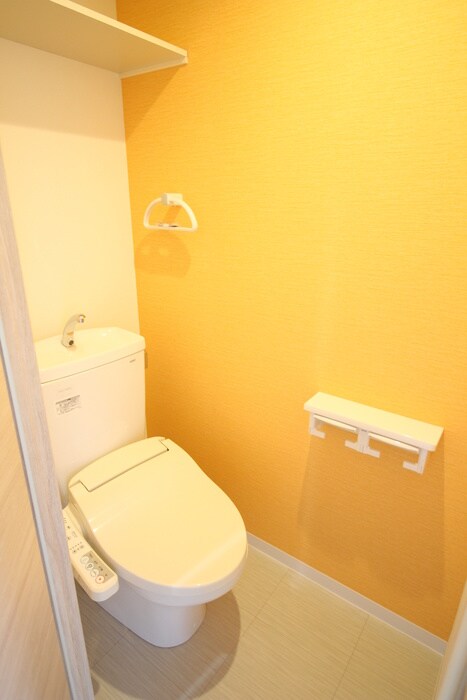 物件内観写真13　(トイレ)