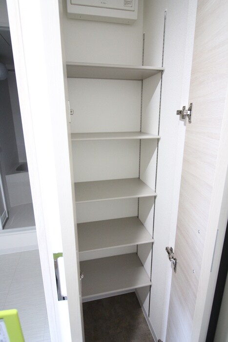 物件内観写真15　(靴箱)