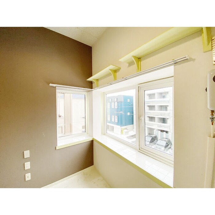 物件内観写真6　(居室)