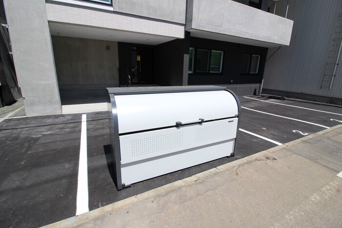 物件外観写真6　(建物設備)