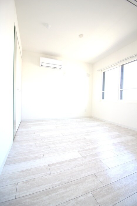 物件内観写真11　(居室)