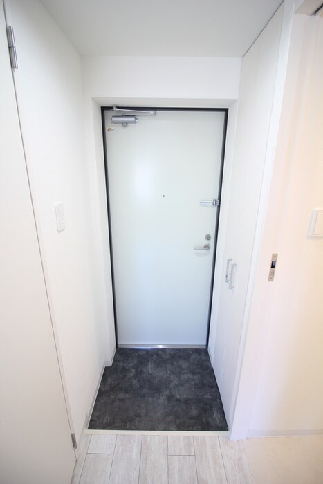 物件内観写真20　(玄関)