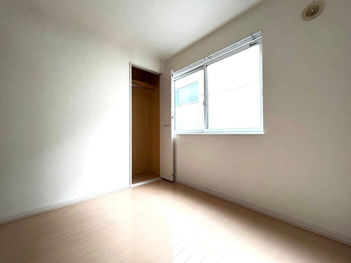 物件内観写真21　(居室)