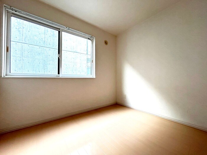 物件内観写真22　(居室)