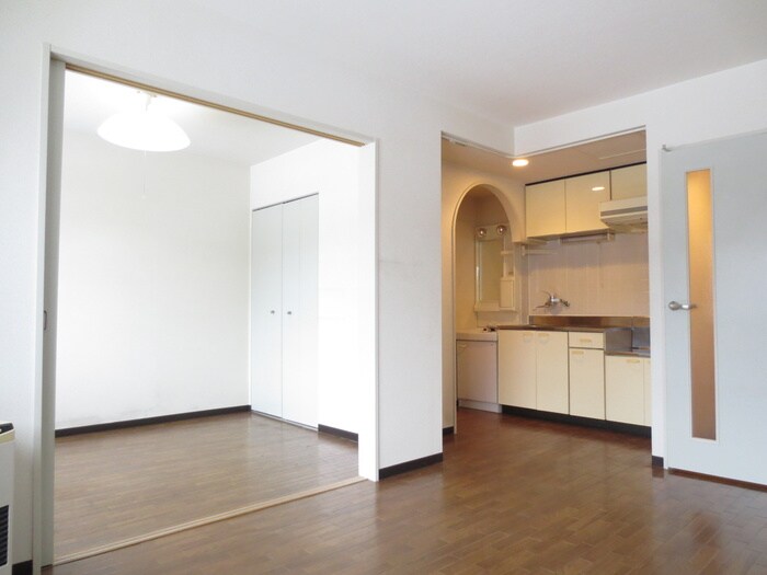 物件内観写真8　(居室)