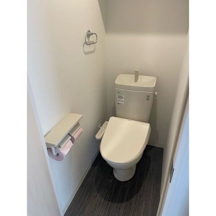 物件内観写真10　(トイレ)