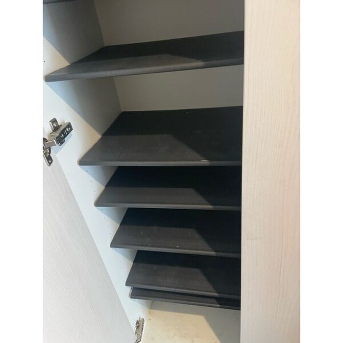 物件内観写真15　(靴箱)