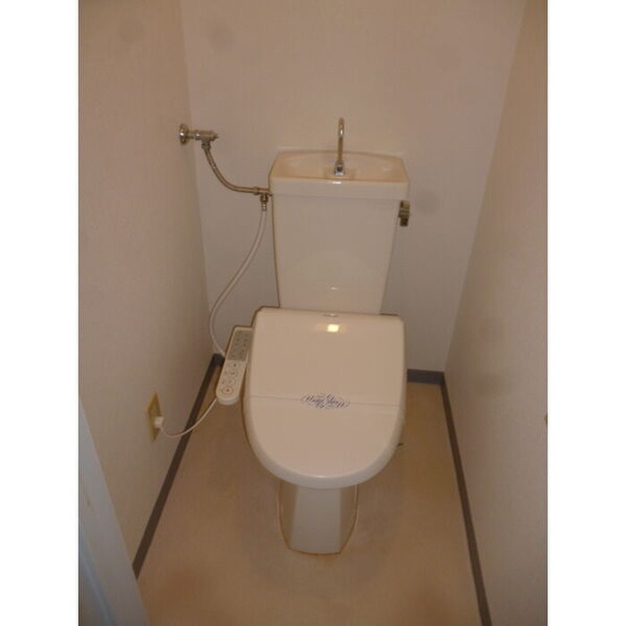 物件内観写真14　(トイレ)