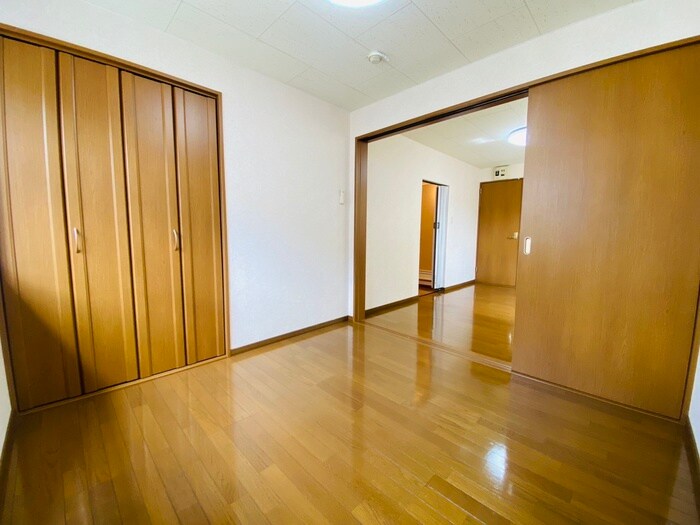 物件内観写真12　(居室)