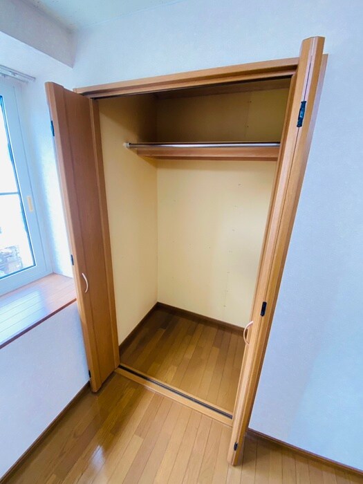 物件内観写真18　(収納)