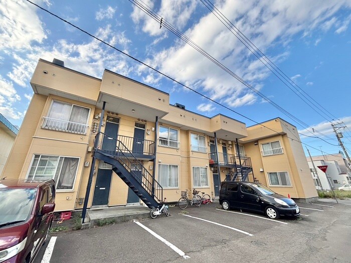 物件外観写真1　(外観写真)