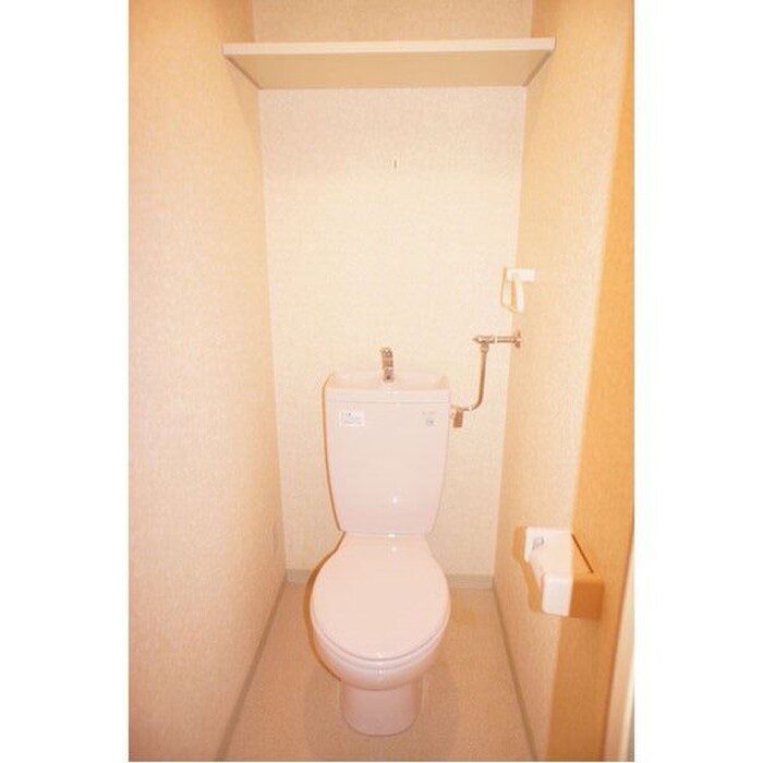 物件内観写真8　(トイレ)