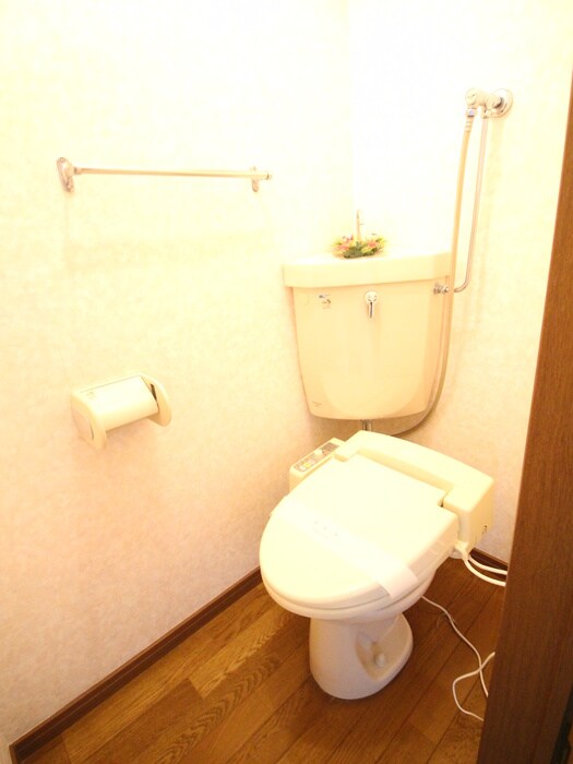 物件内観写真15　(トイレ)