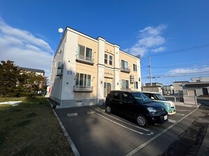 ルミエール篠路駅外観写真
