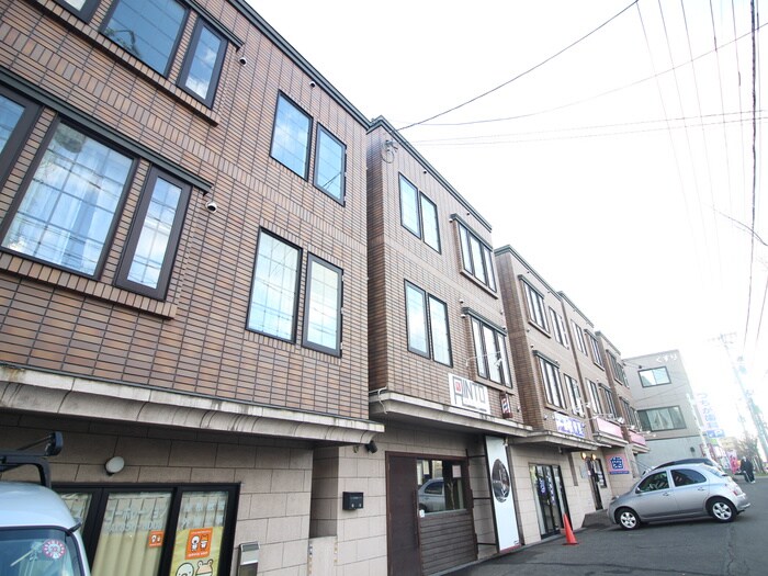 物件外観写真2　(外観写真)