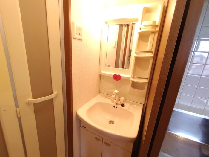 物件内観写真15　(洗面)