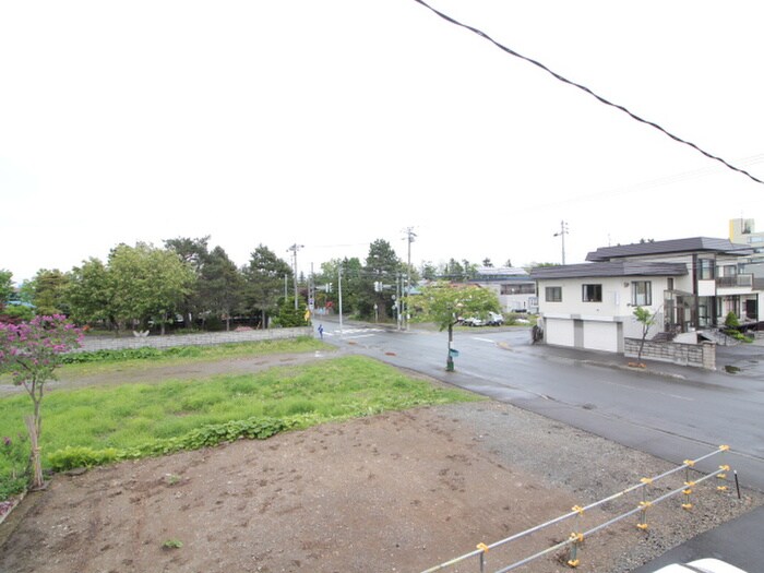 物件内観写真22　(室内からの展望)