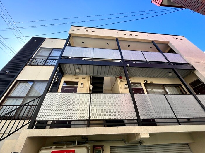 ハイリビング２４の物件外観写真