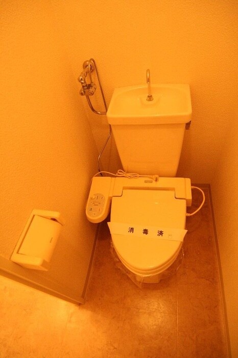 物件内観写真13　(トイレ)