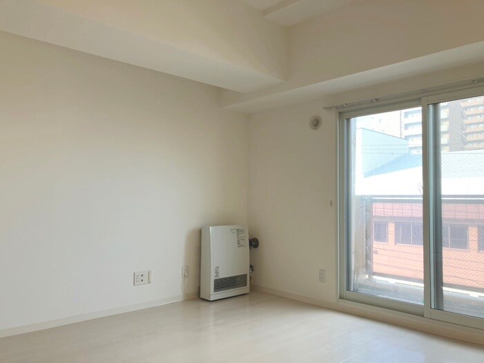 物件内観写真11　(居室)