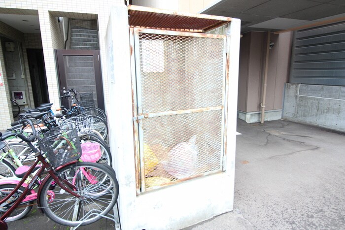 物件外観写真6　(建物設備)