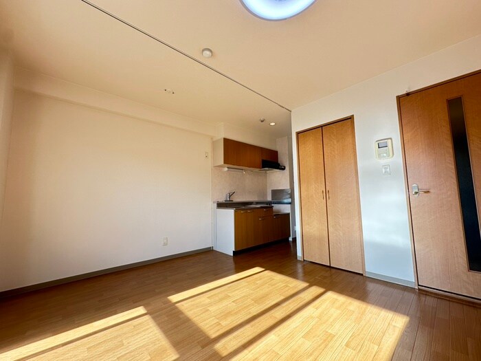 物件内観写真10　(居室)