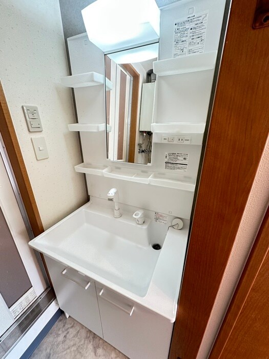 物件内観写真14　(洗面)