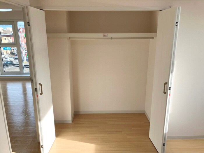 物件内観写真14　(収納)