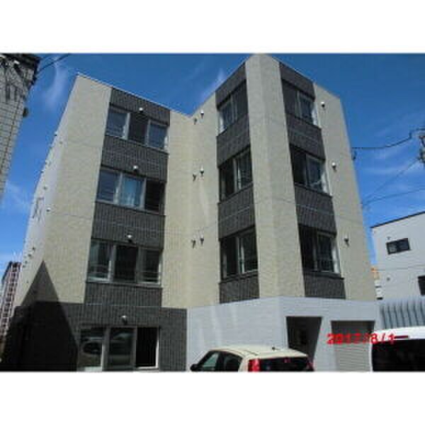 物件外観写真1　(外観写真)