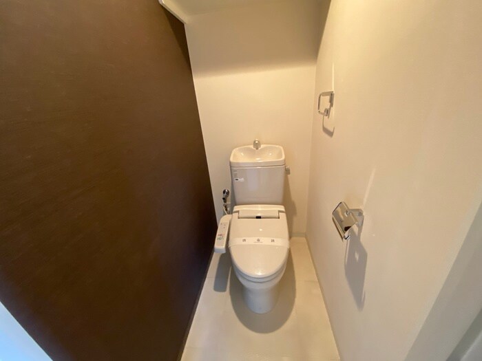 物件内観写真16　(トイレ)