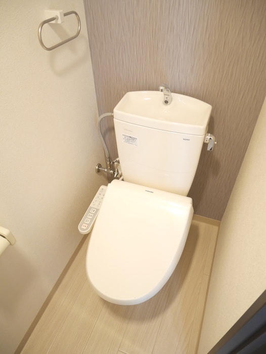 物件内観写真12　(トイレ)