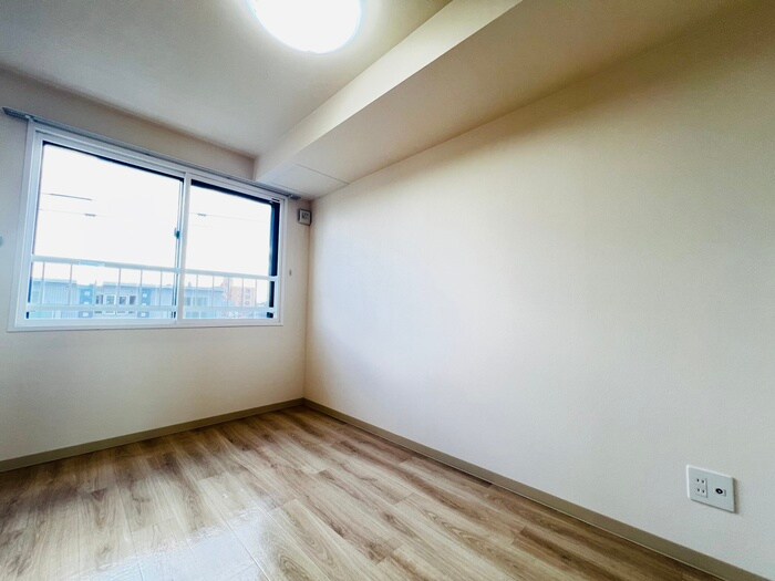 物件内観写真22　(居室)