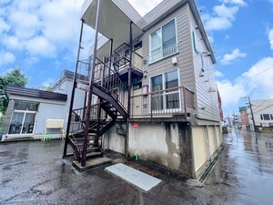 ハイツ森外観写真