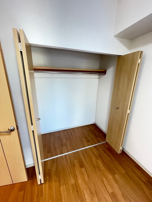 物件内観写真15　(収納)