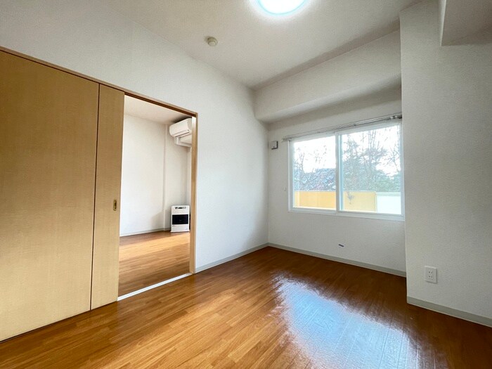 物件内観写真20　(居室)