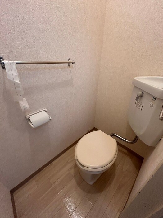 物件内観写真13　(トイレ)