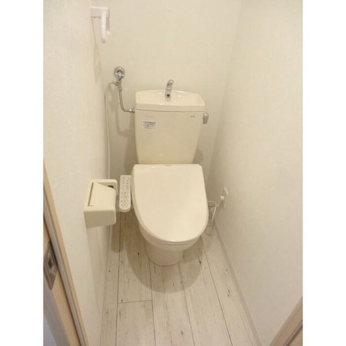 物件内観写真14　(トイレ)