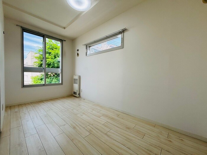 物件内観写真13　(居室)